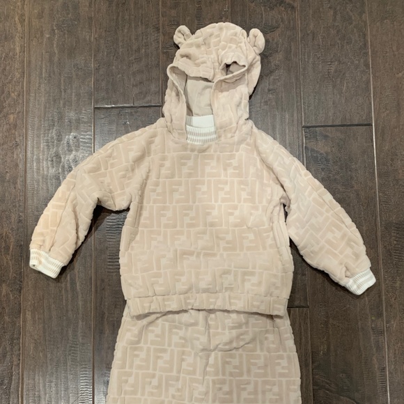 Fendi Kids Baby Set - Picture 1 of 3